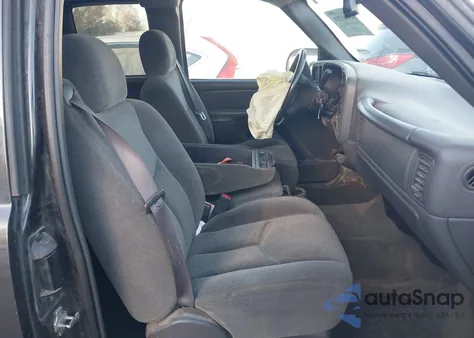 2004 Chevrolet Silverado 1500 Ls from USA, damaged, VIN 2GCEC19T741375068